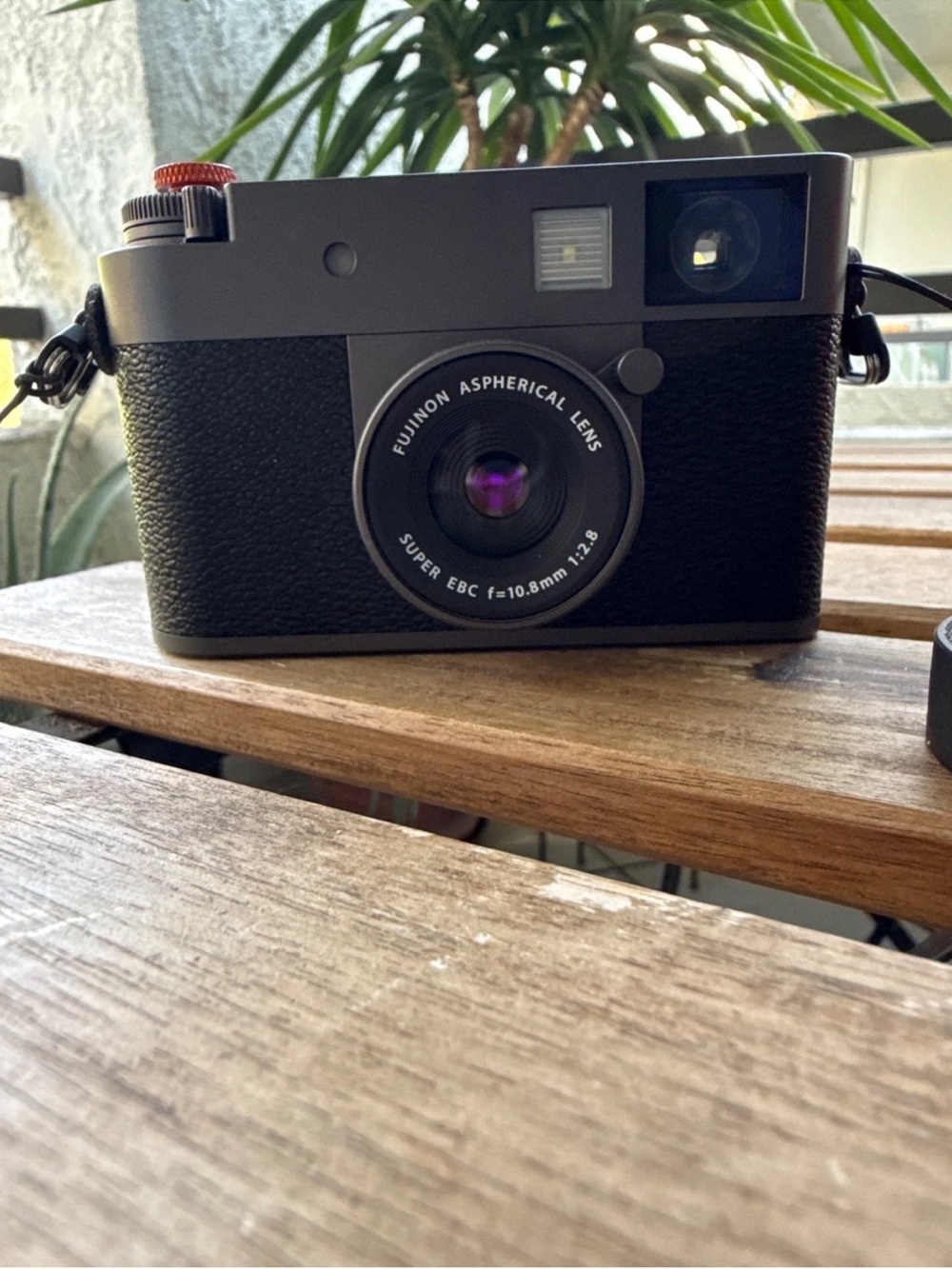 Fujifilm XHalf Camera Black/charcoal like new